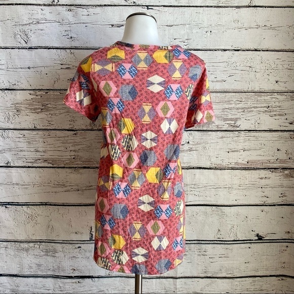 LuLaRoe “Classic T” - Picture 4 of 6